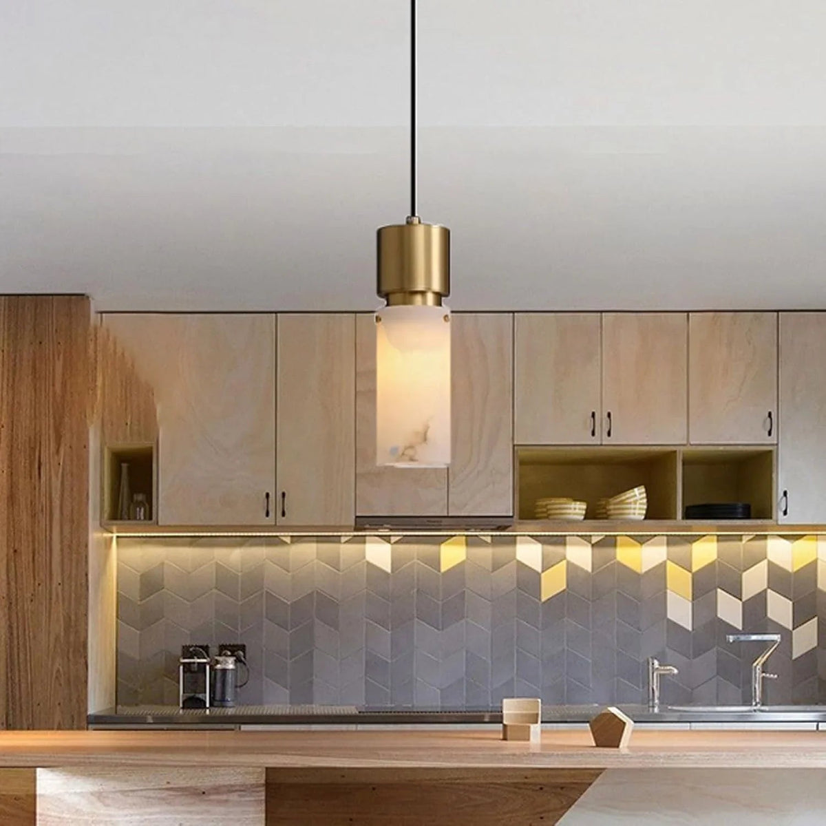 Cylindrical Alabaster Pendant lamp