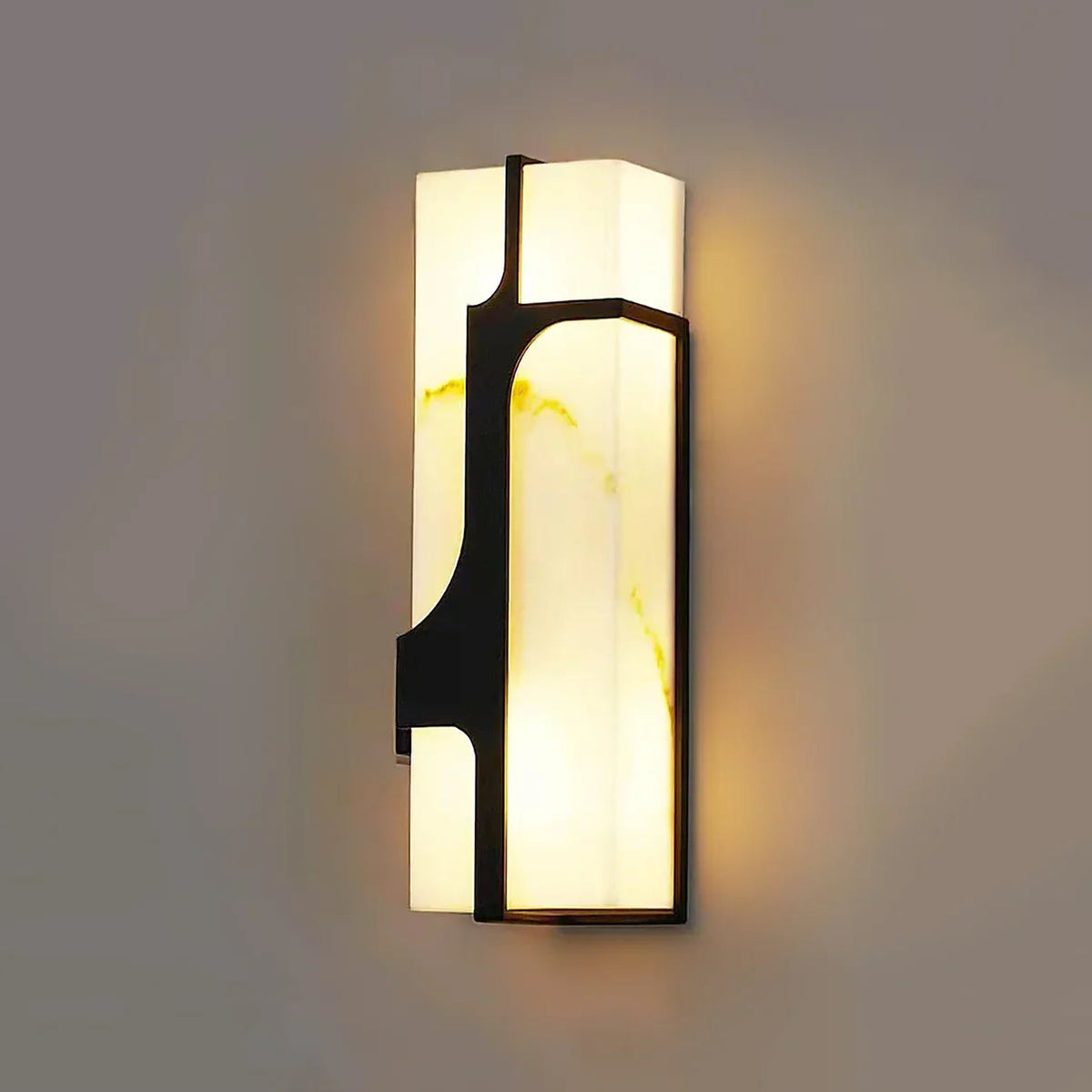 Alabaster Ariel Wall Lamp