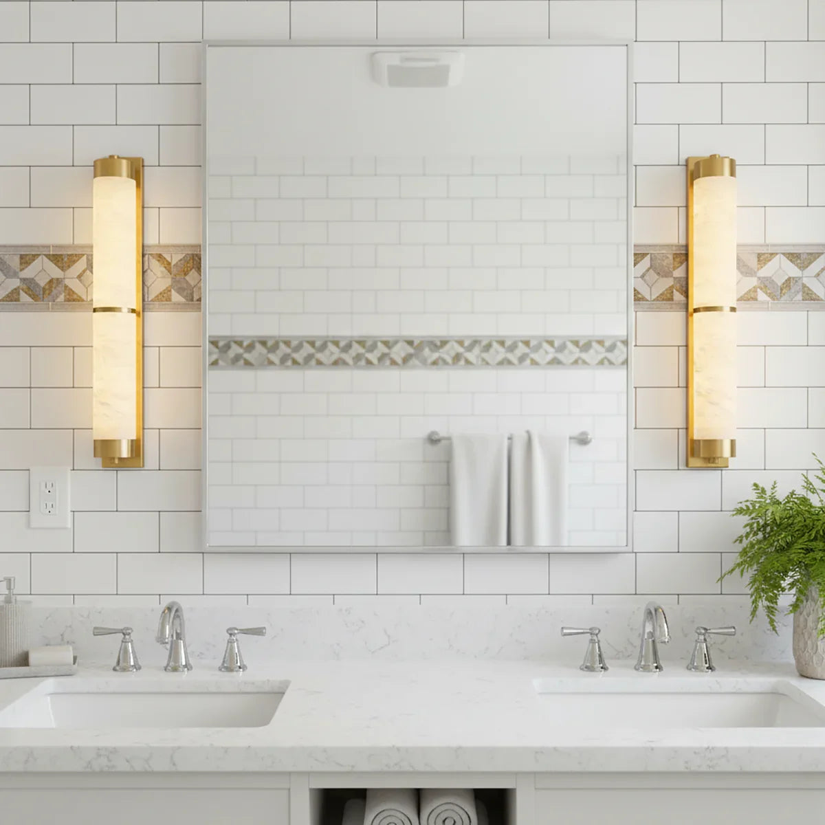 Cylindra Alabaster Brass Wall Light