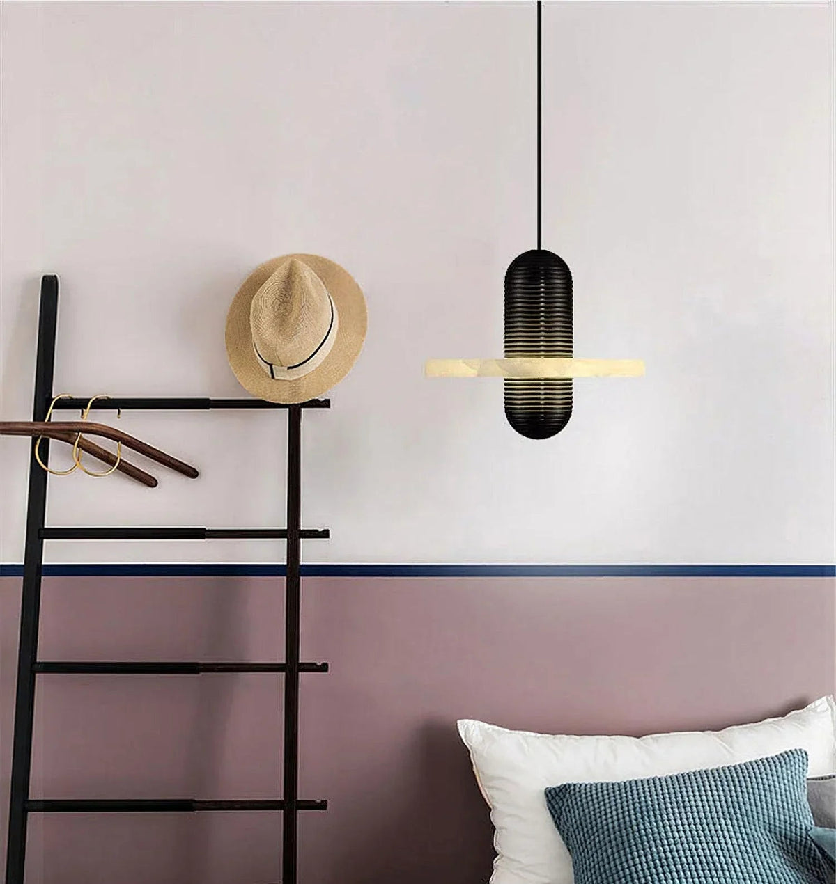 Lupa AlabasterPendant Lamp