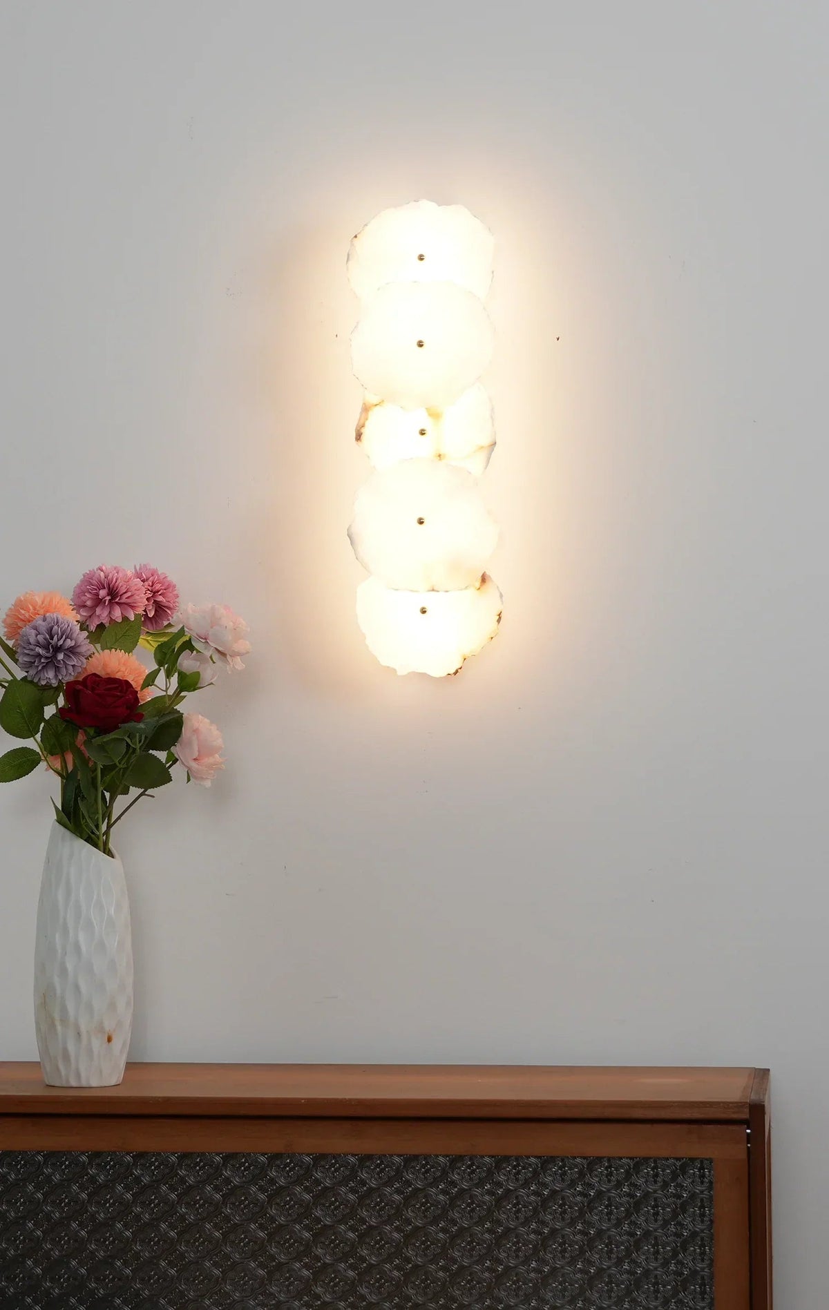 Petra Alabaster Wall Lamp