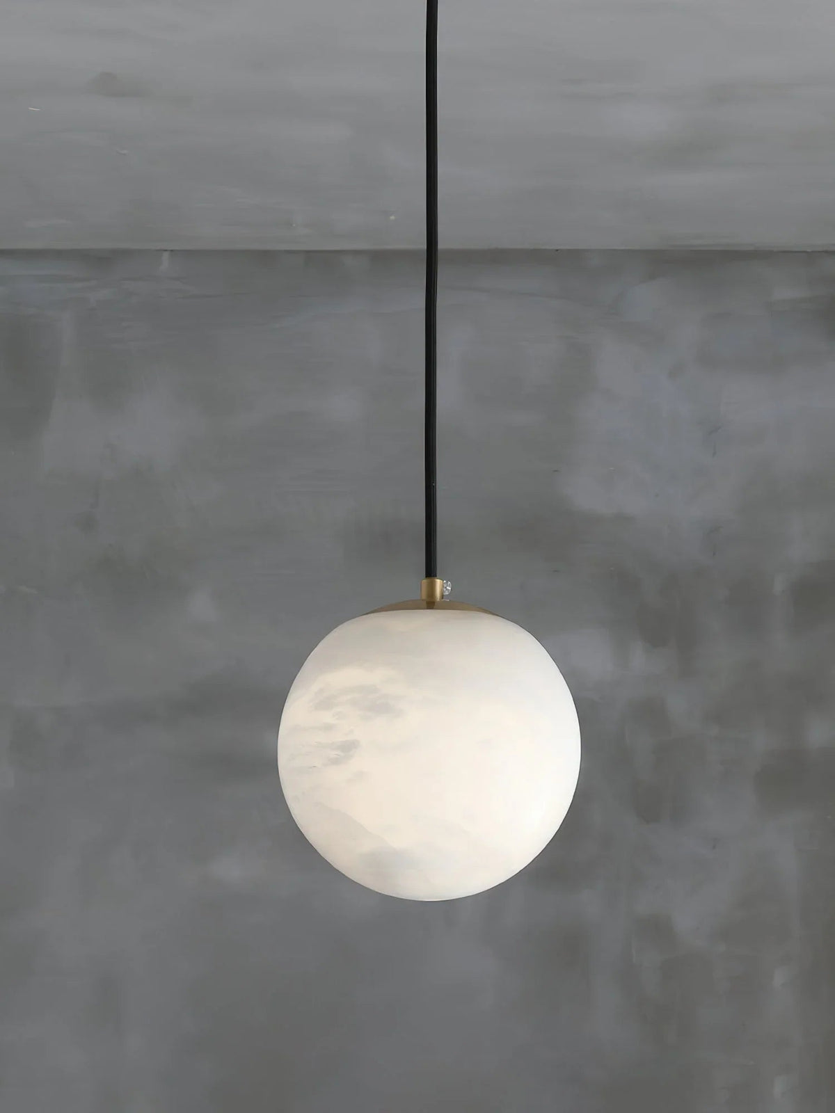 Sphaera Alabaster Pendant Light